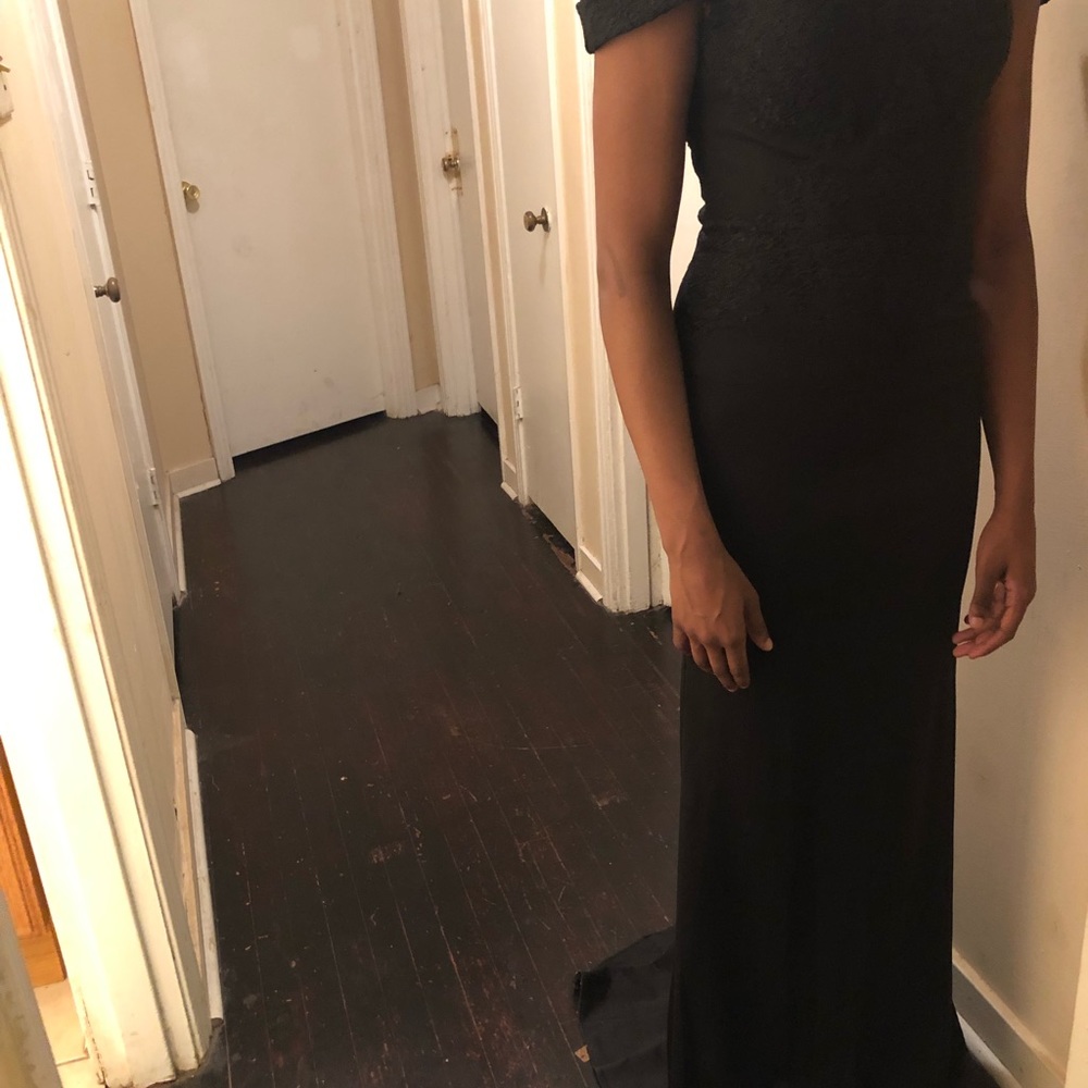 Dress was for one occasion. - Picture 4 of 5